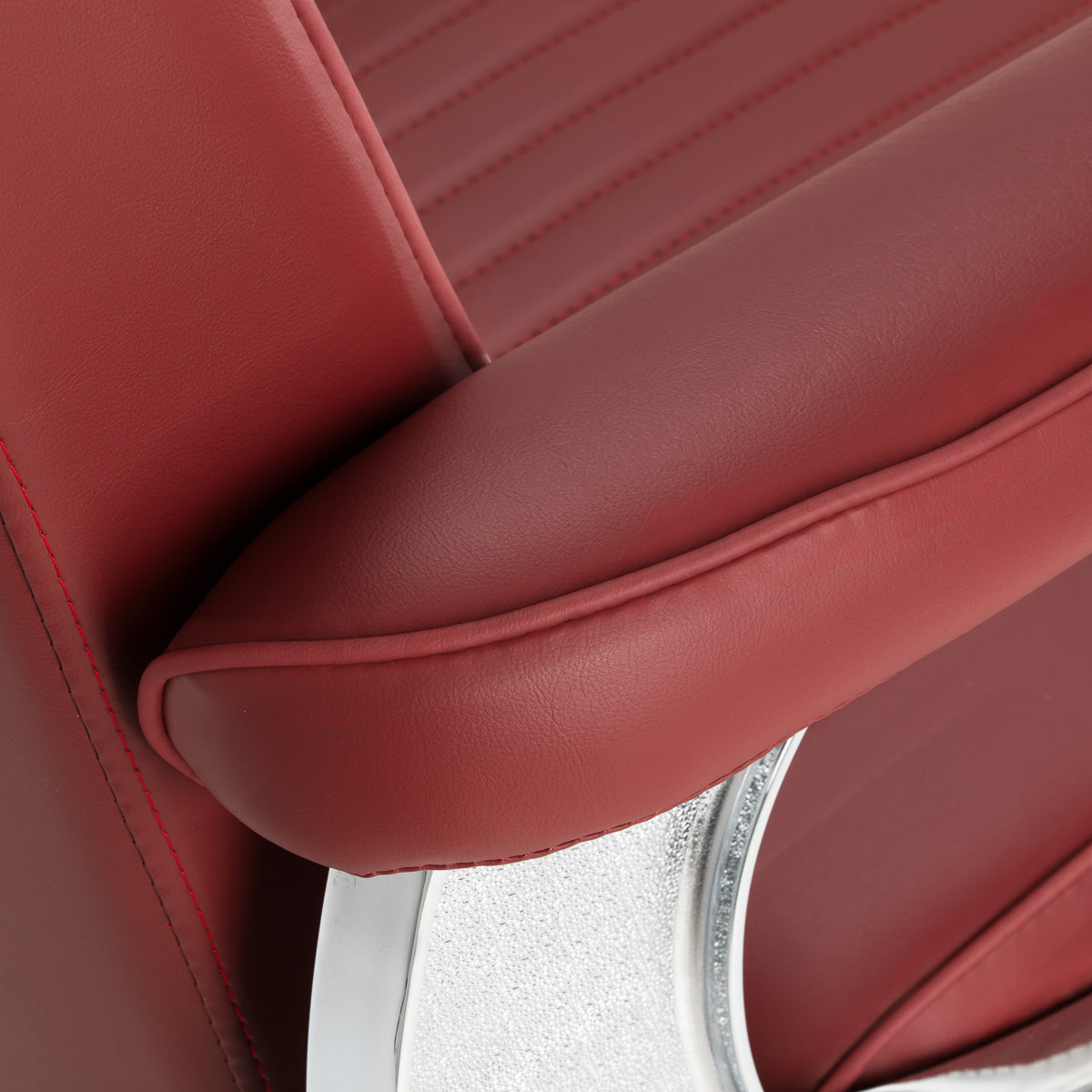 Gabbiano Visionerio+ Hydraulic Barber Chair – Red, Chrome Frame; padded armrest underside