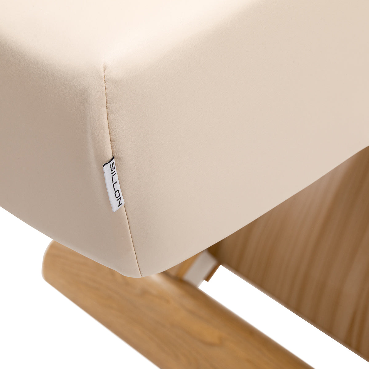 Sillon Siesta · cream · Sillon label and seam